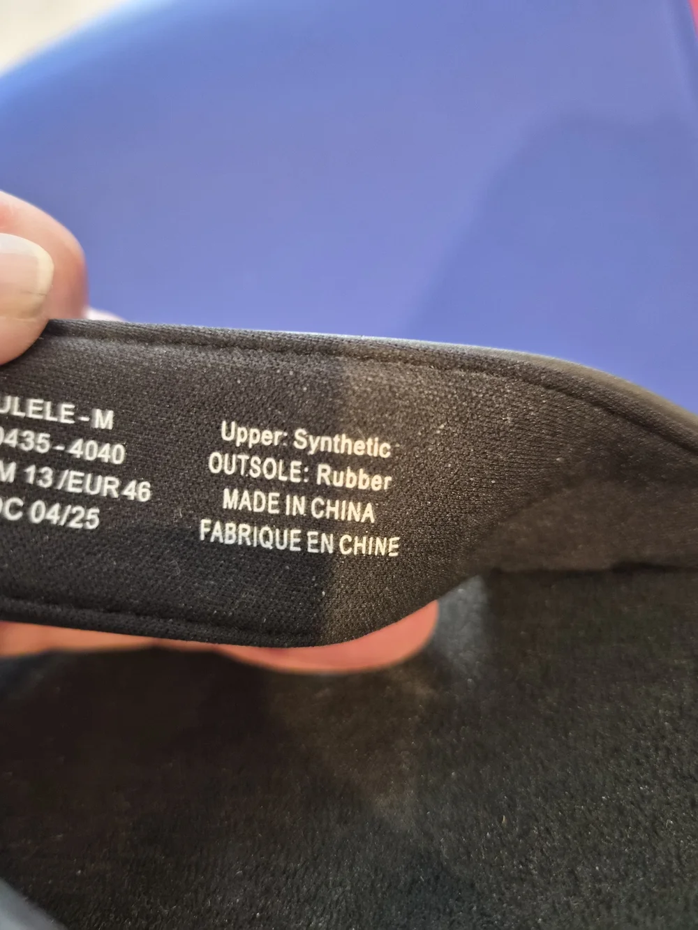 Black Suede-Like Men's Flip Flops Olakai Ulele Size 13